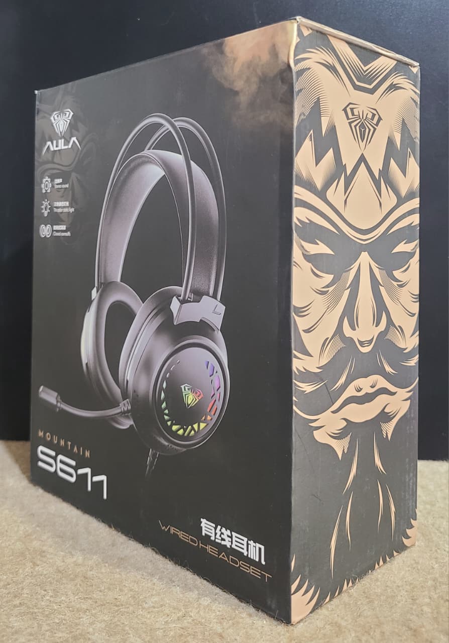 AULA Mountain S611 wired gaming headset retail box front